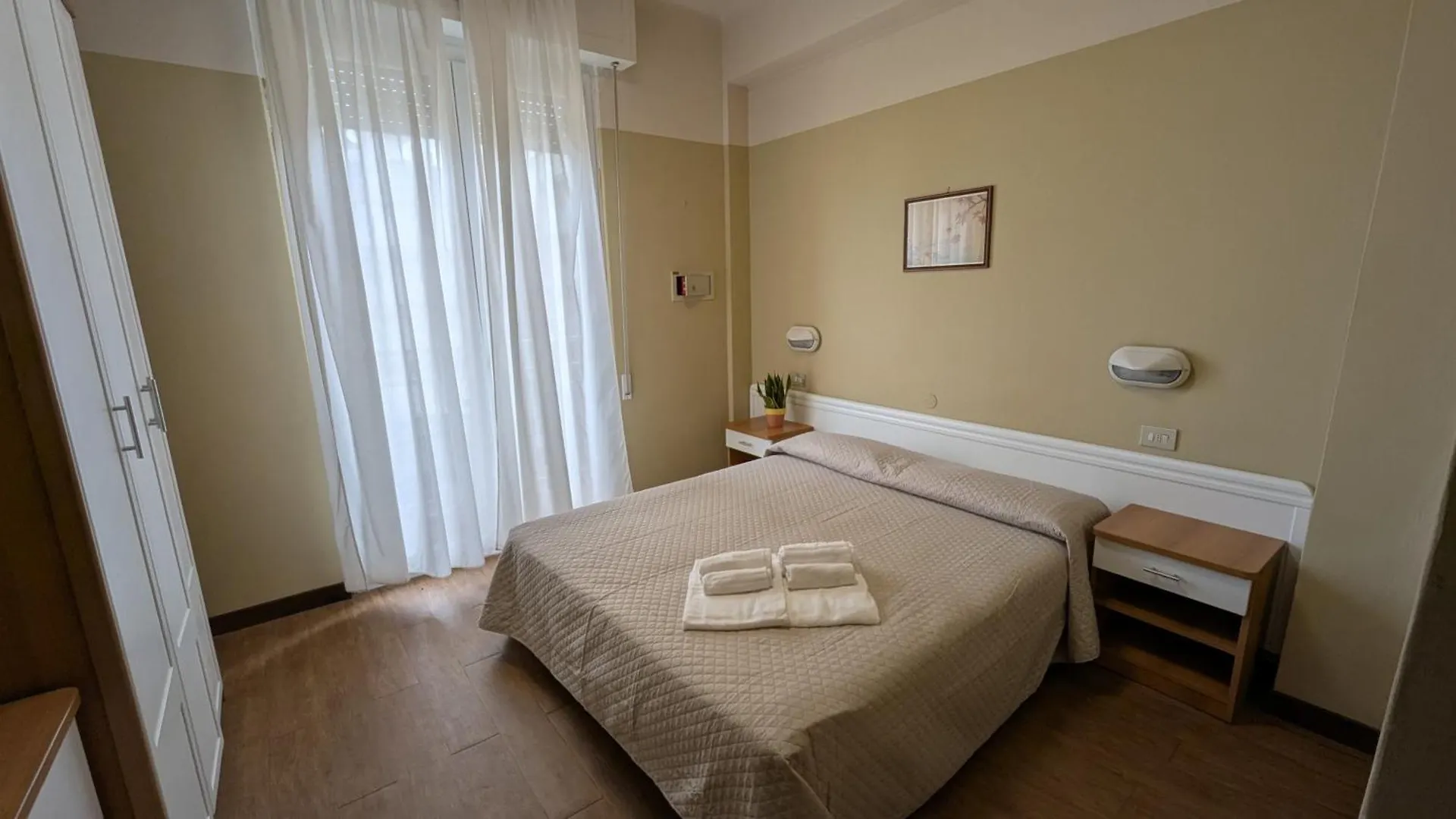 Hotel Boston Cattolica